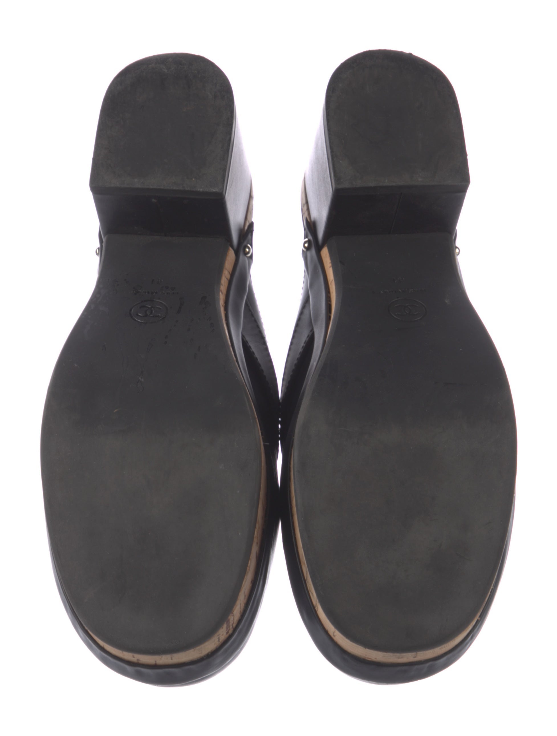 Chanel Interlocking CC Logo Leather Mules